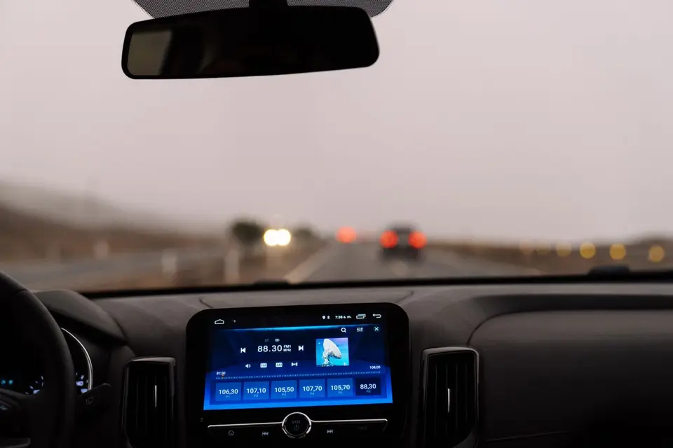 Dash cam delantera o doble: cuál elegir